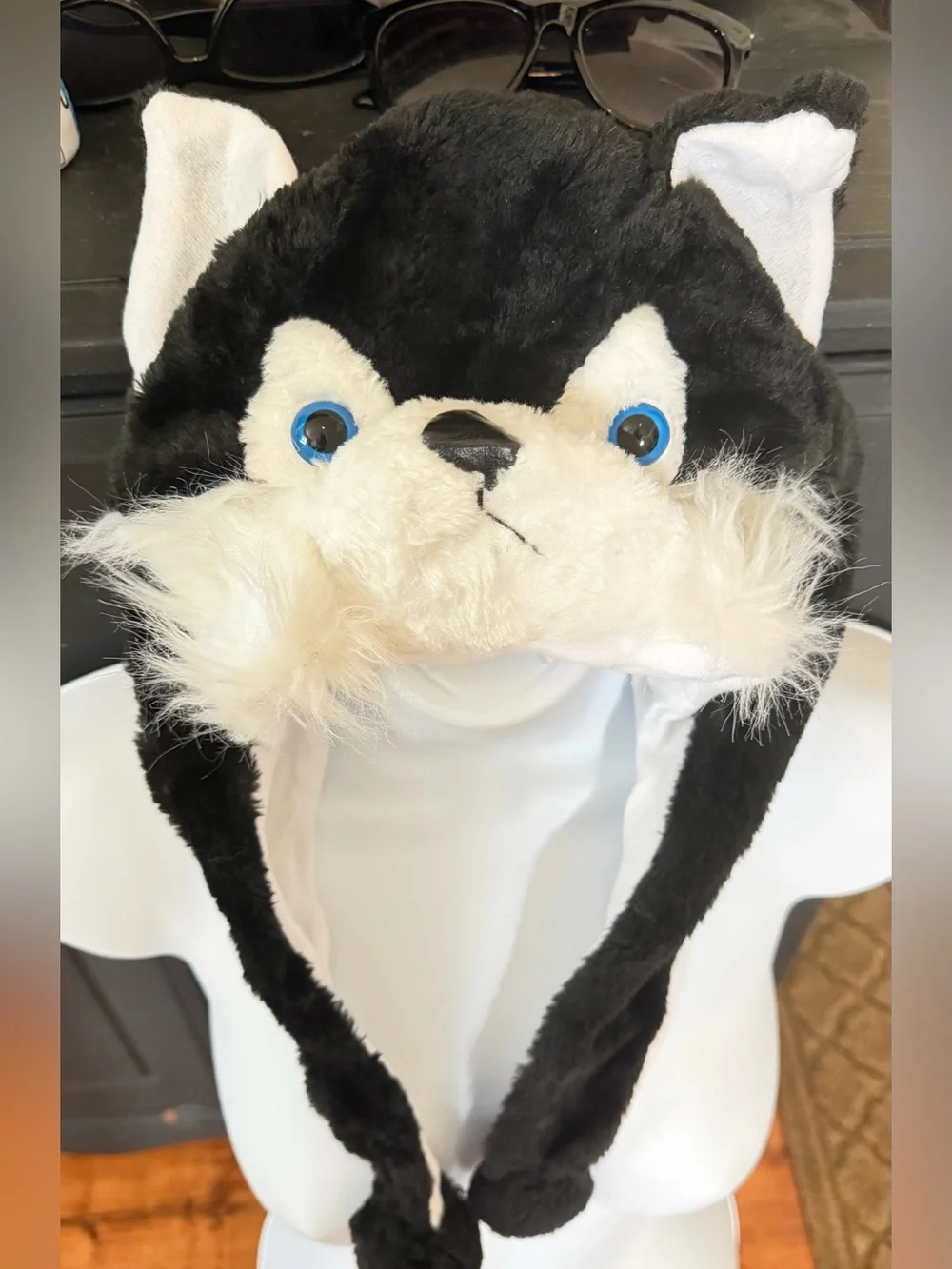 Blk/White Husky Hat